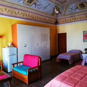 Affittacamere Holland International, Catania